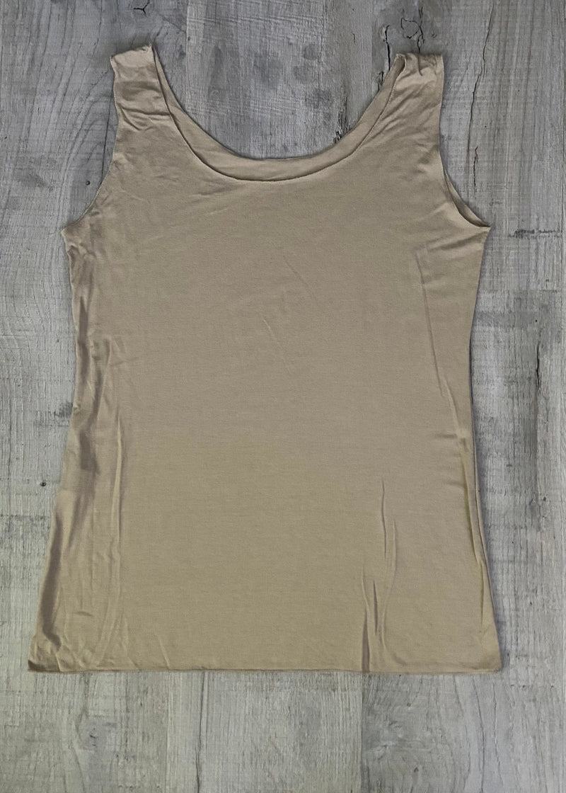solo-mia-strati-vest-loose-comfy