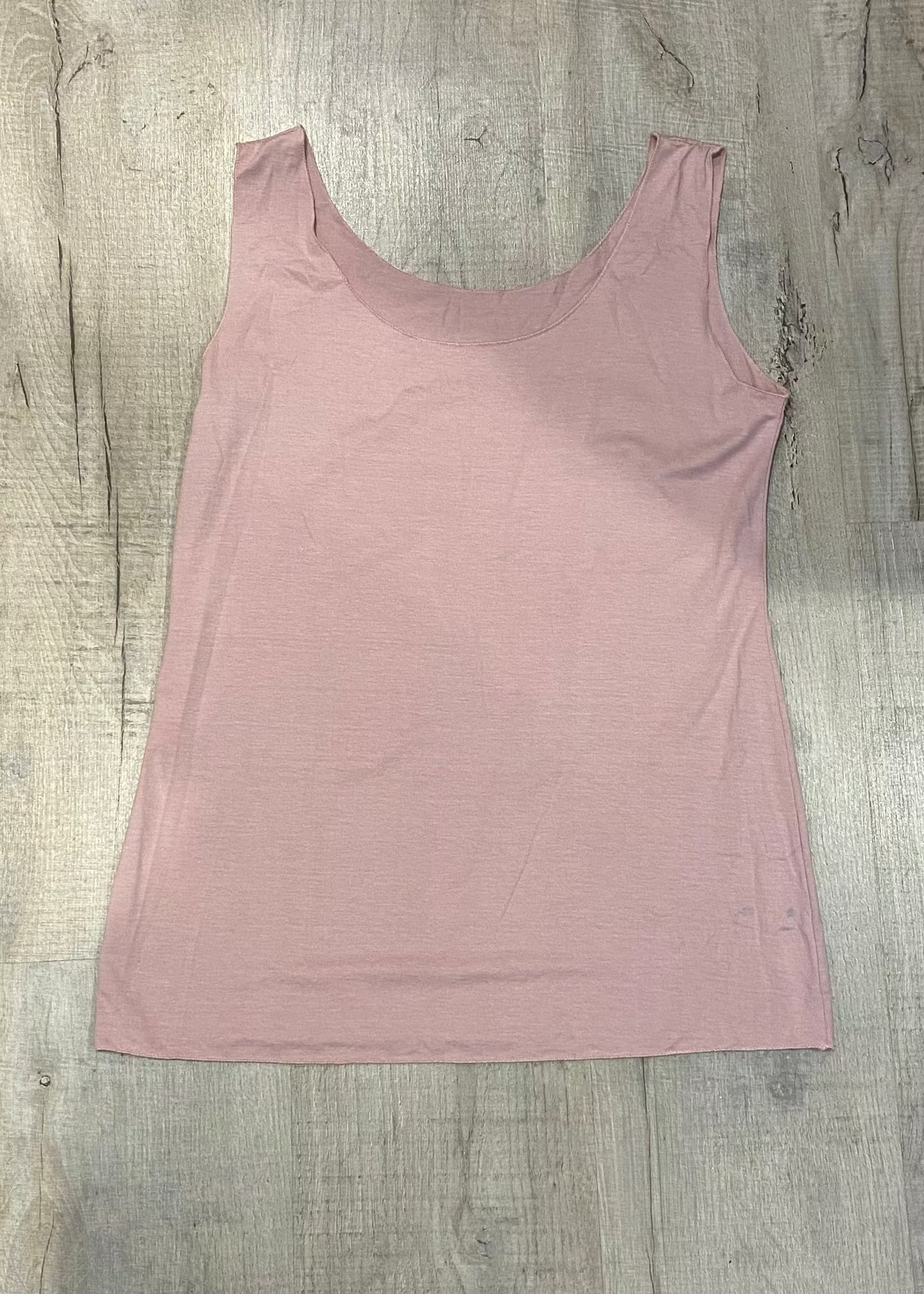 strati vest 